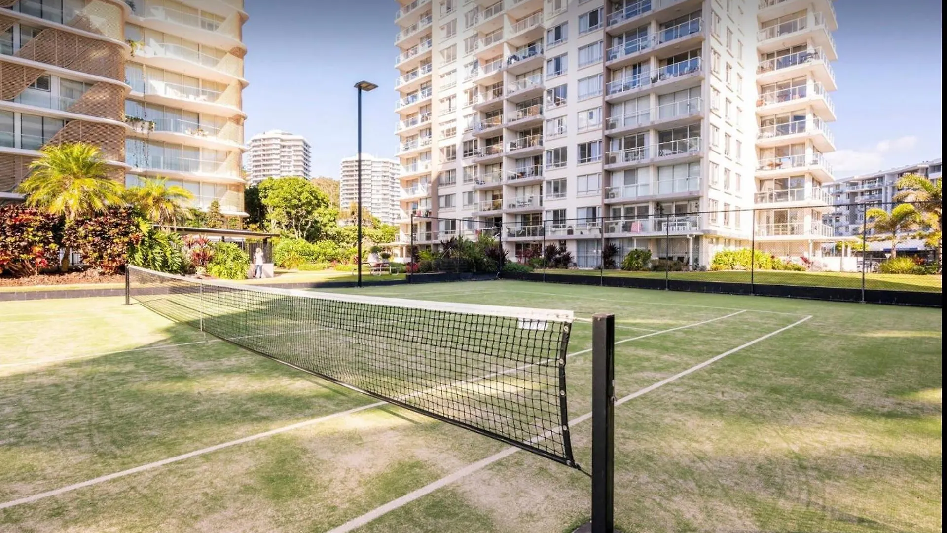 Beachside Beauty At Burleigh Pavilion! Gold Coast Apartmán