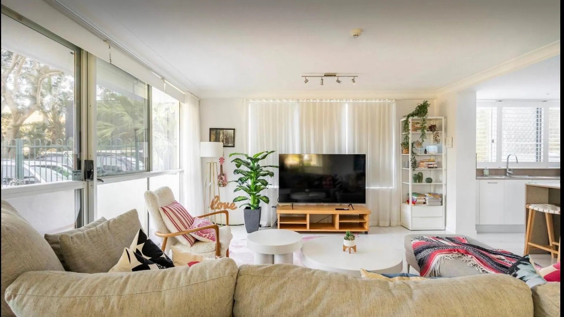 Apartment Beachside Beauty At Burleigh Pavilion! Gold Coast